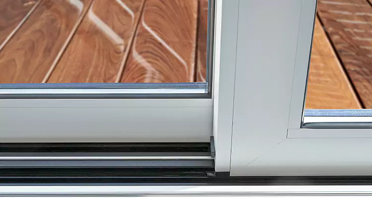 Patio Door Jammed Shut in Holiday, FL