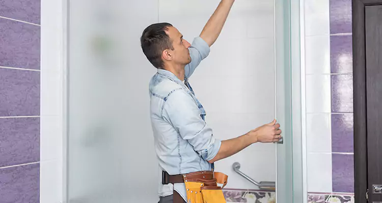 Glass Sliding Door Repair Near You in ⁣ Holiday, FL